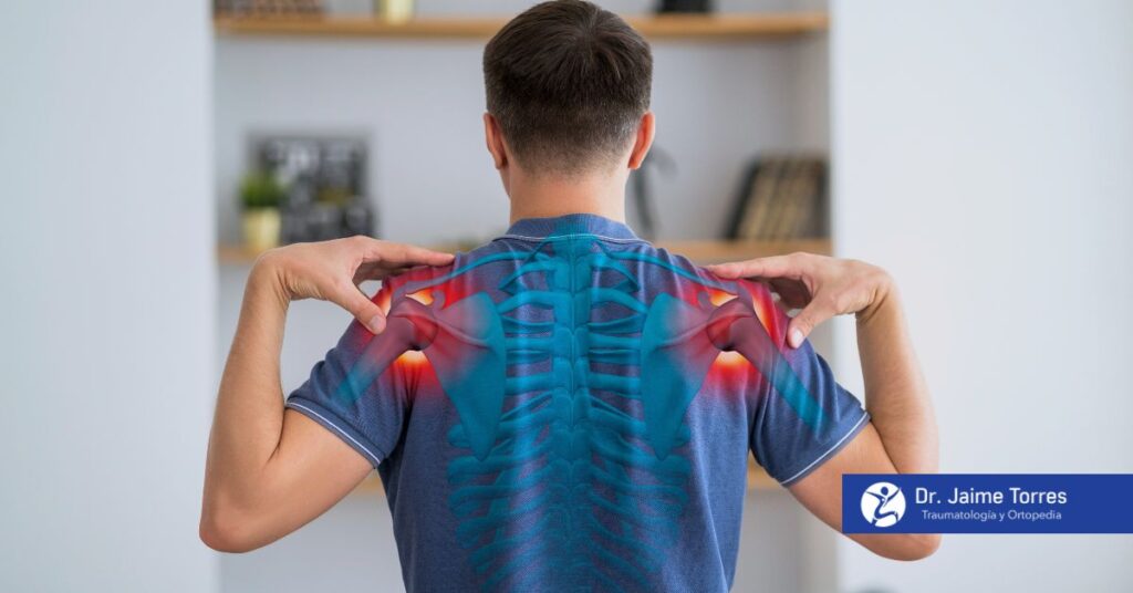 Algólogo, Traumatólogo o Quiropráctico para aliviar el dolor de hombro: ¿Qué es mejor?